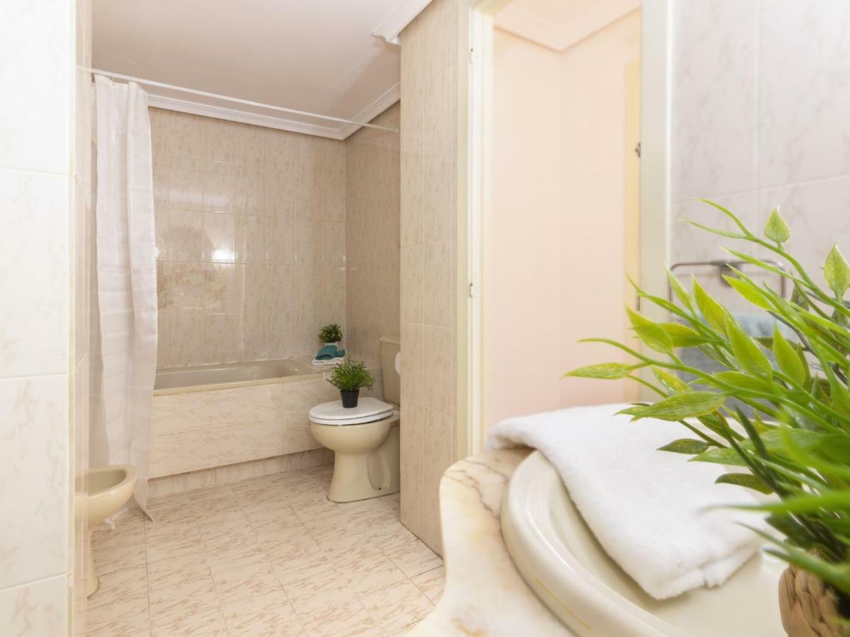 Homes & Go Albeniz Basic ลาปีเนดา ภายนอก รูปภาพ